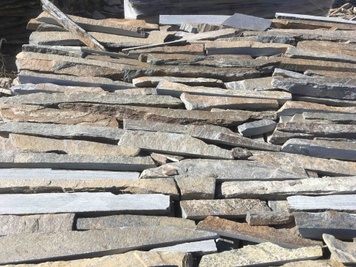 Горбушка златолит мультиколор для облицовки купить в Лобне