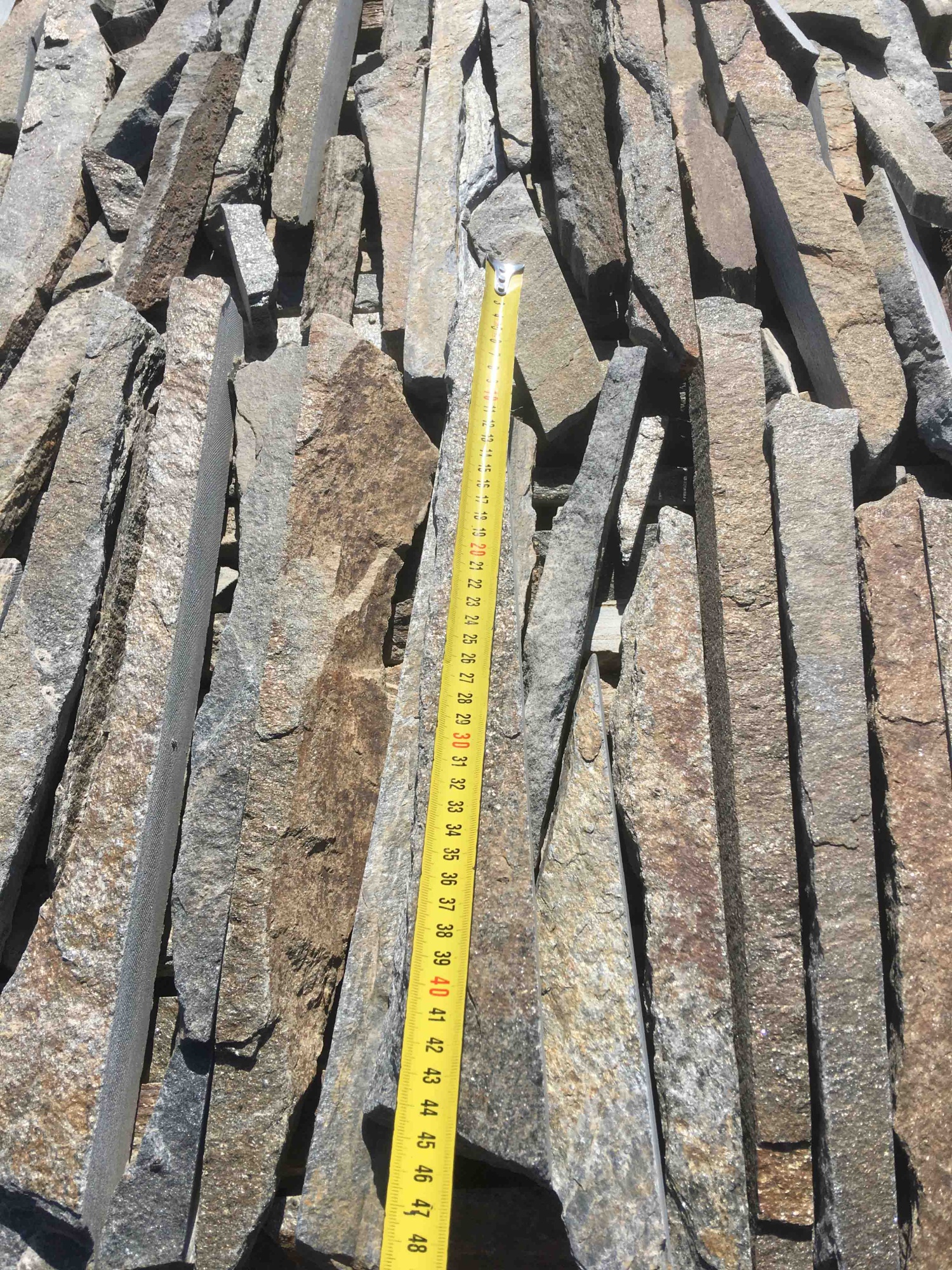 Горбушка златолит мультиколор для облицовки купить в Лобне