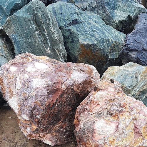 Ландшафтные глыбы красно-фиолетовые 200-1000 килограмм купить в Лобне