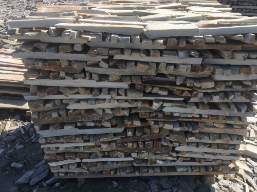 Горбушка златолит золотистый для облицовки купить в Лобне