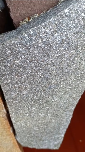 Плитняк златолит серебристый для фасада купить в Лобне