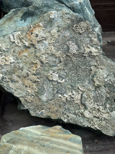 Ландшафтные глыбы зелёные 200-500 килограмм купить в Лобне